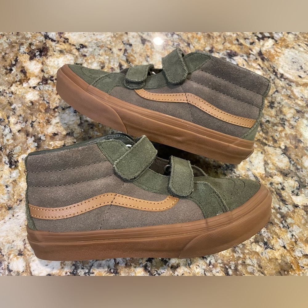 Vans Kids Sk8-Mid Reissue V Sneaker | Green Browish Two Tone Size Youth 2 Velcro